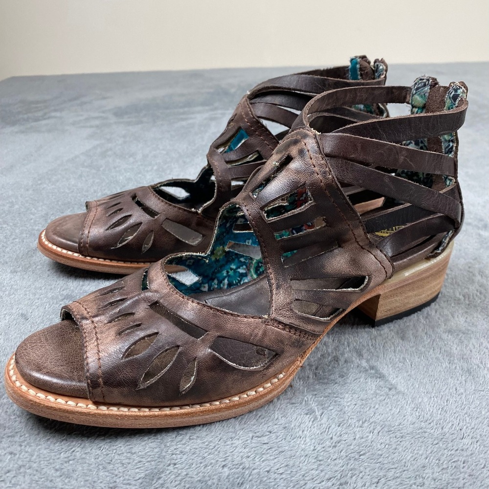Freebird by Steven Women 9 Ponce Sandals Brown Leather Gladiator Cage Heel